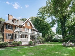 6 Donellan Rd, Scarsdale, NY 10583