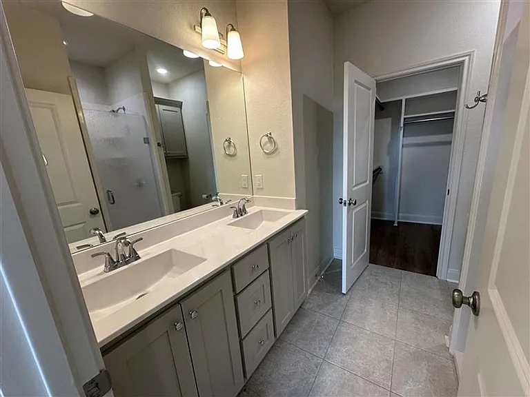 8406 Cambridge Rd — Photo 22