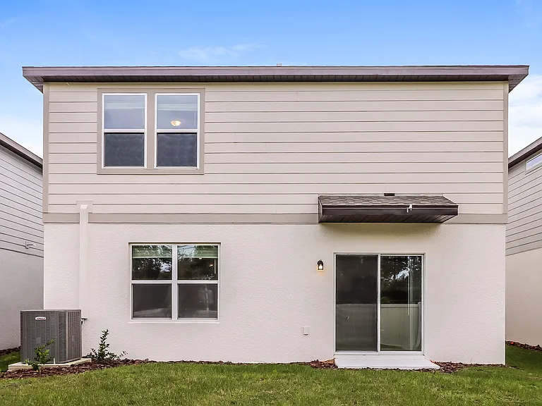 Redding Pointe — Photo 16