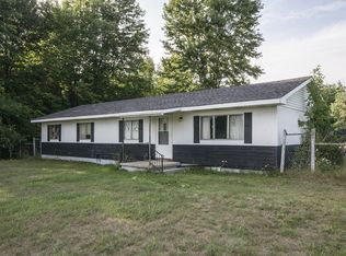 2297 E Brooks Rd, Freeland, MI 48623