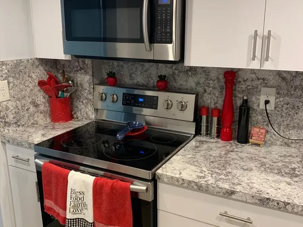 9411 SW 4th St APT 410, Miami, FL 33174