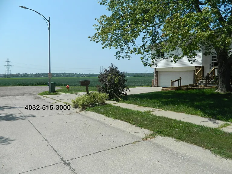 5128 Edinburgh St — Photo 3