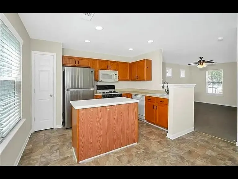 Sky Ridge Way — Photo 7