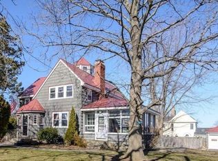 11 Tudor Rd, Nahant, MA 01908