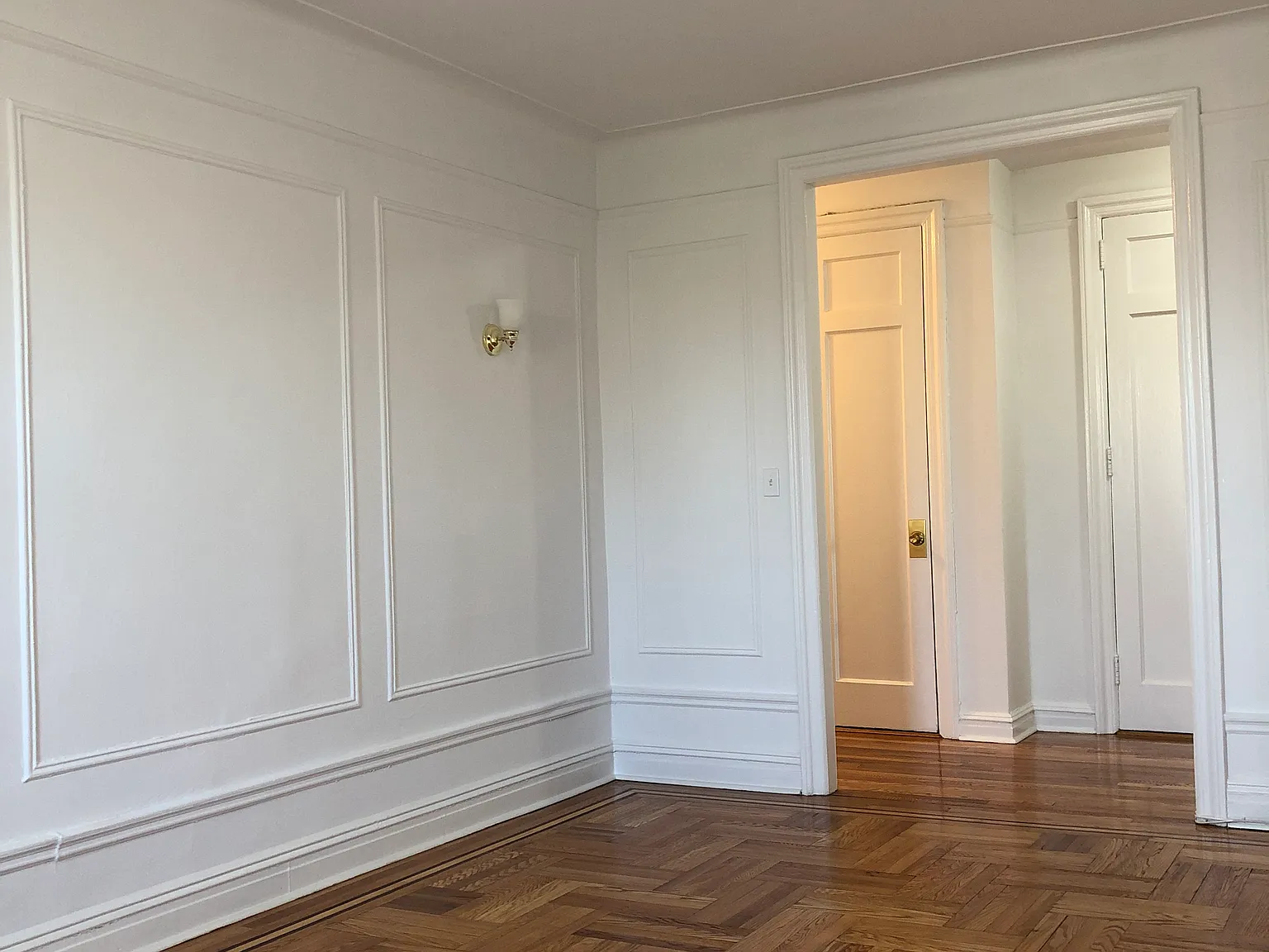 Cooper Dr, New Rochelle — Photo 4