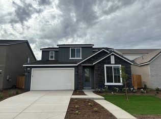 1102 Atlantica Dr S #25, Madera, CA 93636