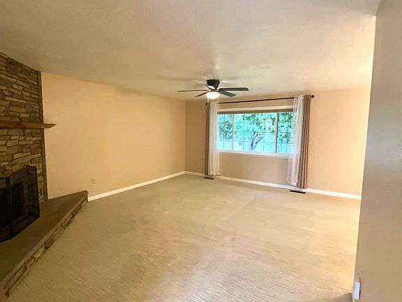 5th image of 421 N Joliet Pl
