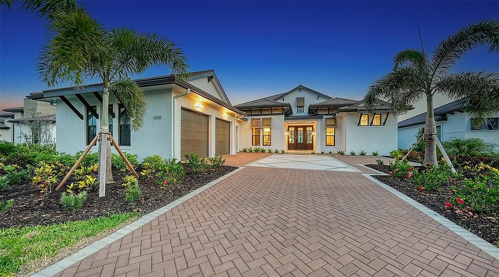 1210 Blue Shell Loop, Sarasota, FL 34240 | MLS #A4637304 | Zillow