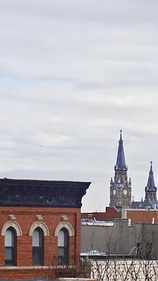 Rented by Grand & Co. | media 75