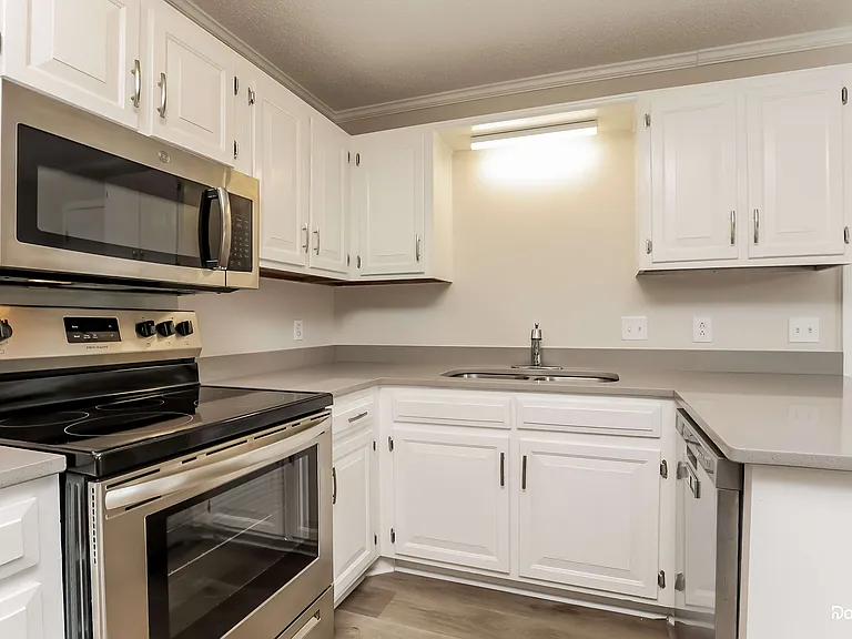 3521 Daisy Trl — Photo 3