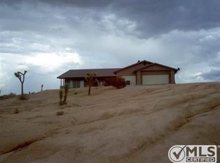 9555 Denrock Rd, Apple Valley, CA 92308