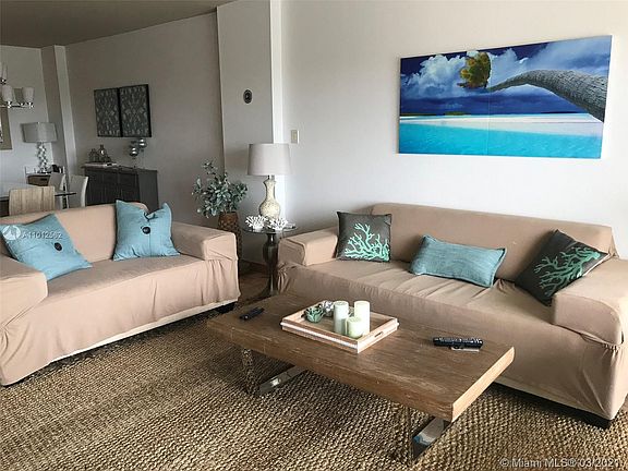 4th image of 500 Bayview Dr APT 1524