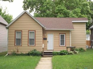 922 N Duluth Ave, Sioux Falls, SD 57104