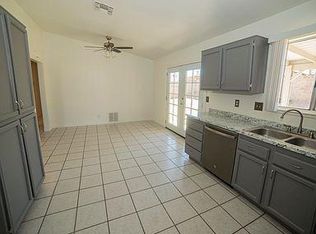 28822 E Avenue R13, Palmdale, CA 93550