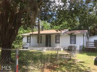 6 White Dr, Bloomingdale, GA 31302