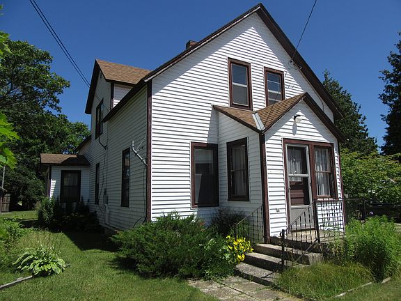 3rd image of 732 Manistique St