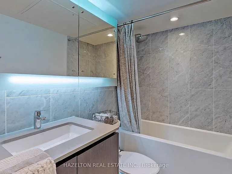 70 Queens Wharf Rd #2510 — Photo 23