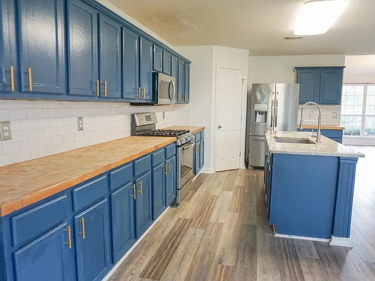 6333 Havenmist Ln — Photo 9