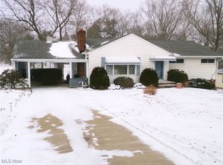 1407 McDowell St NE, Canton, OH 44721