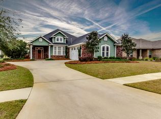 137 Windchime Way, Freeport, FL 32439