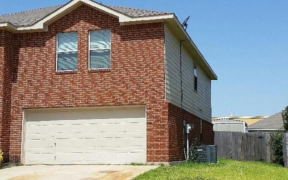 2nd image of 127 Richh St