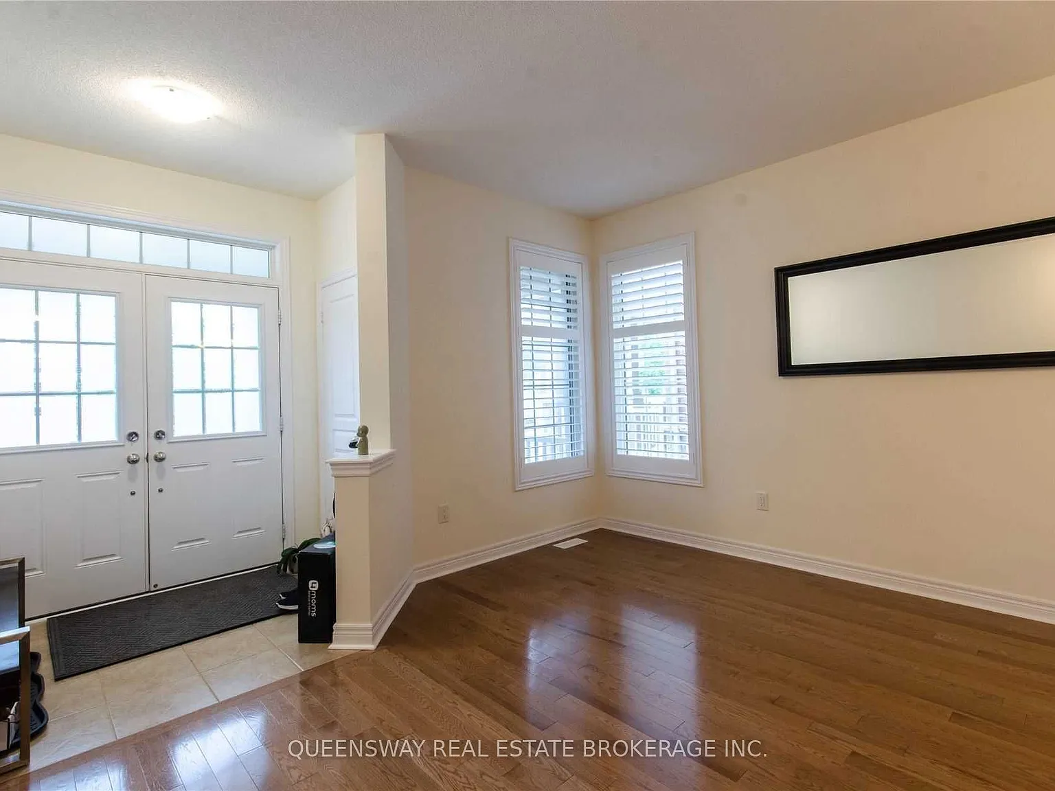 4 bed, $3,700 — Photo 2