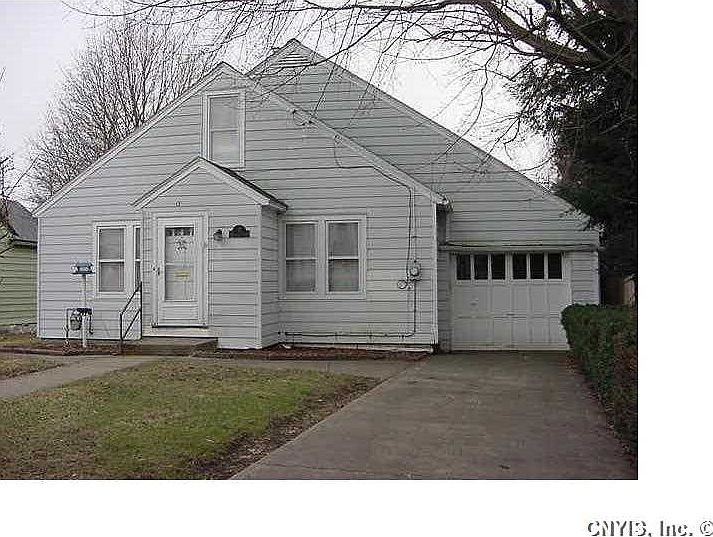 1st image of 17 Frederick Ave