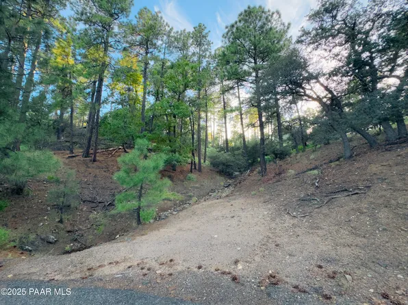 1044 N Turkey Run Rd, Prescott, AZ 86305