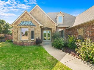 1109 Edinburrough Way, Mustang, OK 73064