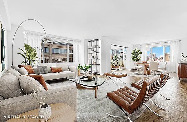 1st image of 150 E 69th St #15C