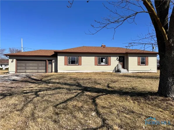 2225 Jefferson Ave, Defiance, OH 43512