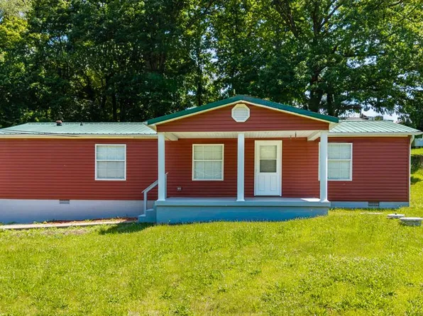 881 State Route 233, Oak Hill, OH 45656
