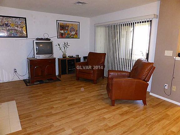 2nd image of 4861 S Torrey Pines Dr Unit 205