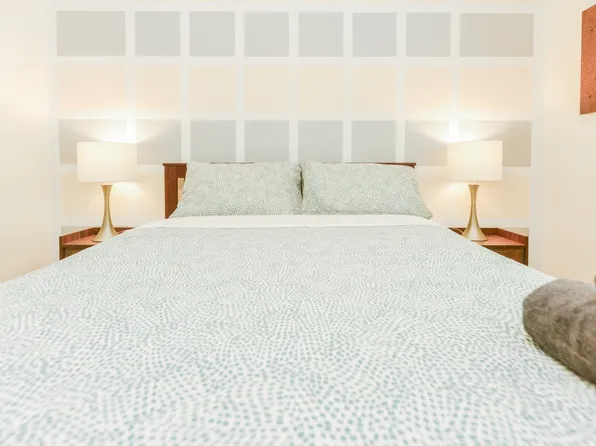 2042 S Corning St APT 1, Los Angeles, CA 90034