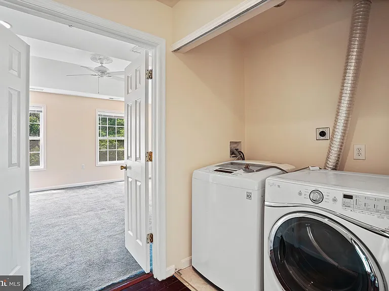 5115 Bass Pl SE — Photo 41