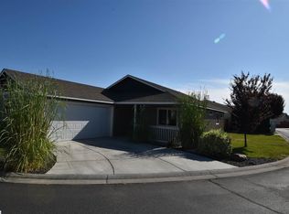 1627 Cactus Loop, Richland, WA 99352