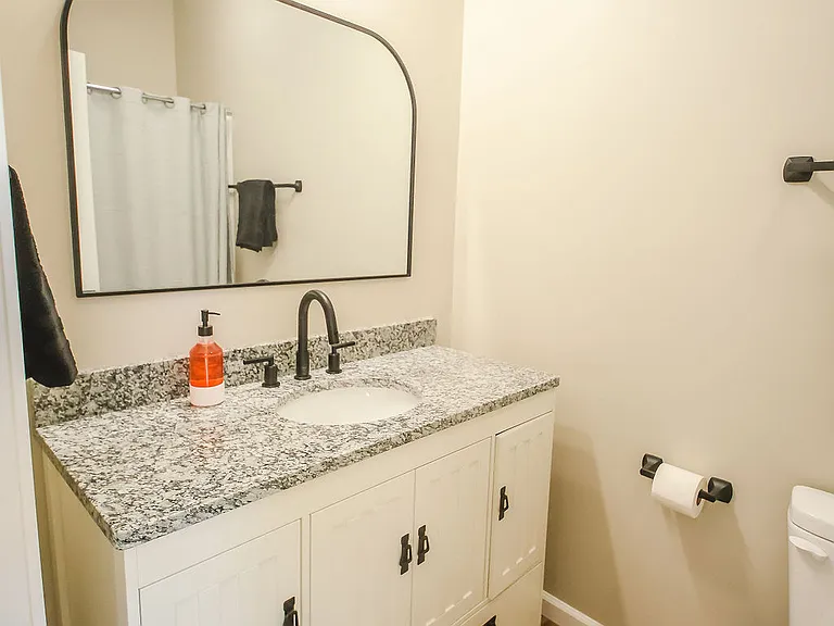 1805 S Courtland Ave — Photo 18