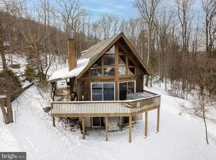 231 Santa Fe Trl, Oakland, MD 21550