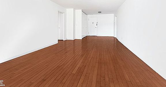 3rd image of 401 E 89th St APT 15E