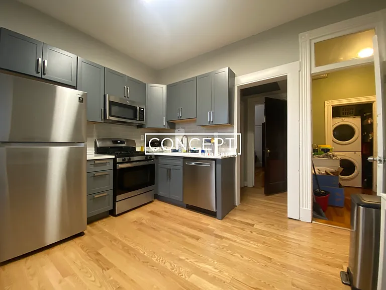 11 Price Rd #1 — Photo 1