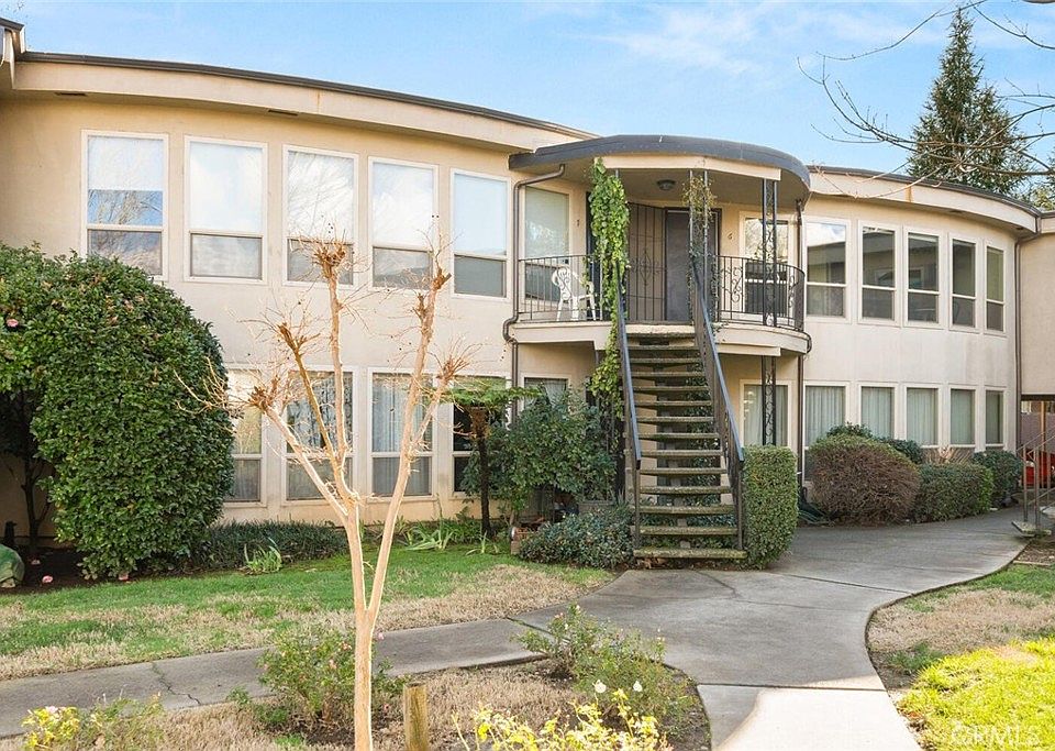 1st image of 30 Plaza Way APT 6