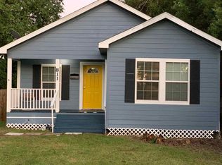 811 Chicago Ave, Nederland, TX 77627