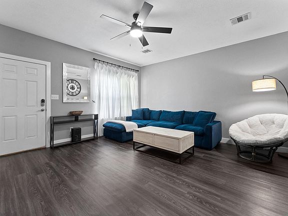 3rd image of 22826 Lafourche Ln