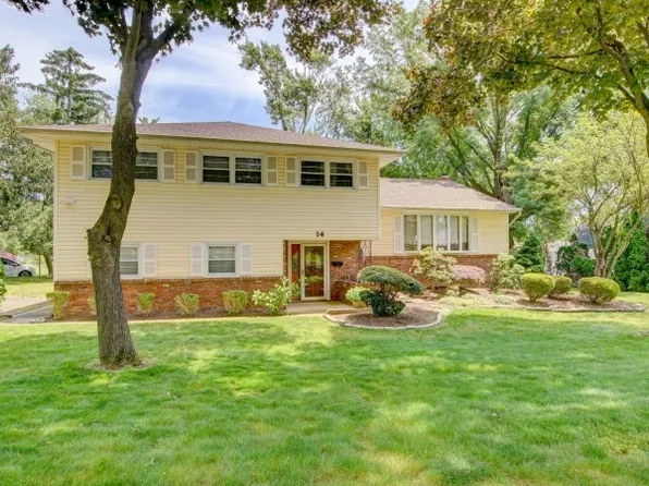 14 Baumer Rd, Sayreville Boro, NJ 08872