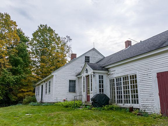 4th image of 1073 Edes Falls Road