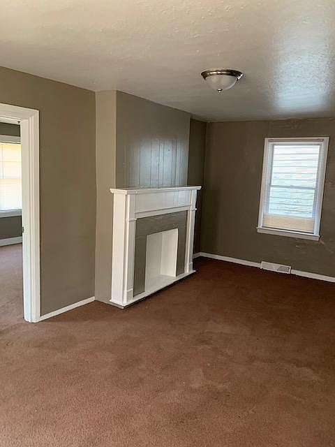 1st image of 3130 W 50th St