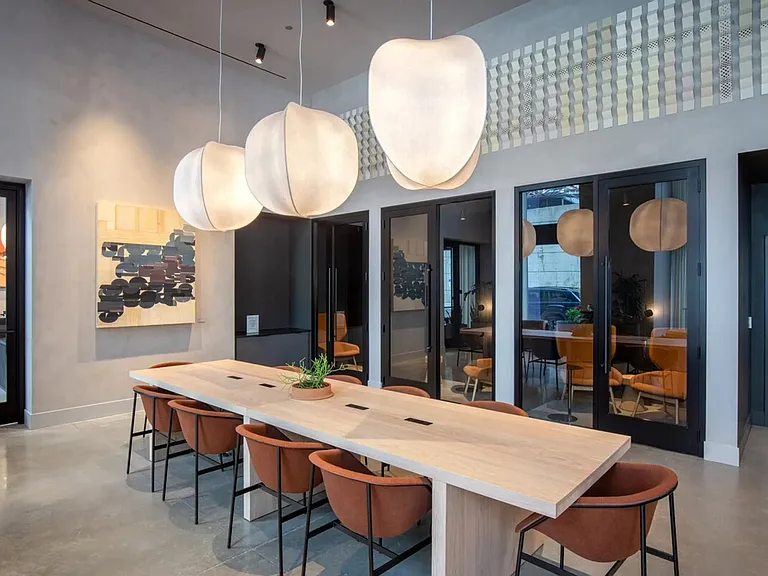 Building's Lounge