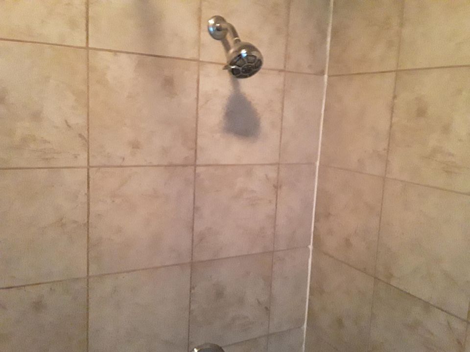 2nd image of 118 Bell St #2
