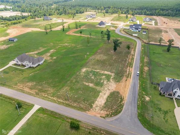 8640 Simpson Rd, Shreveport, LA 71129