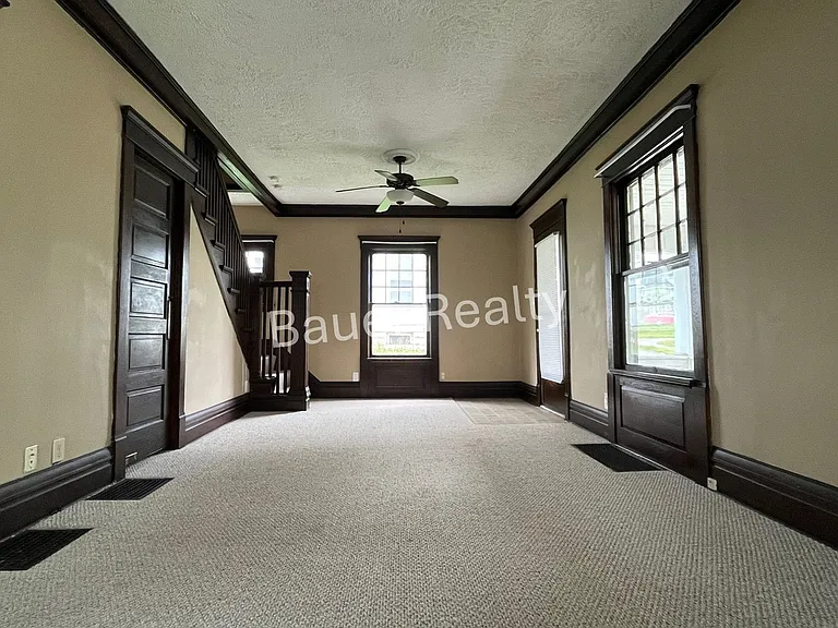 330 Dorchester St — Photo 7